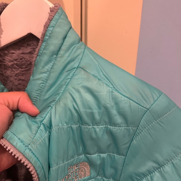 The North Face Reversible Jacket - Picture 4 of 8
